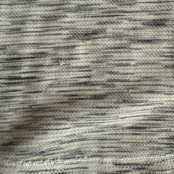 Lululemon short sleeve top - Picture 10 of 11